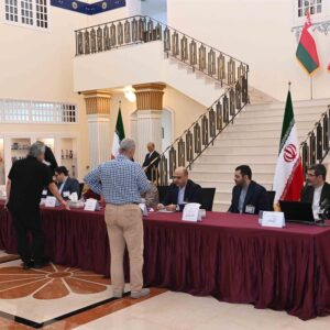 شرکت ایرانیان مقیم عمان در انتخابات ریاست جمهوری